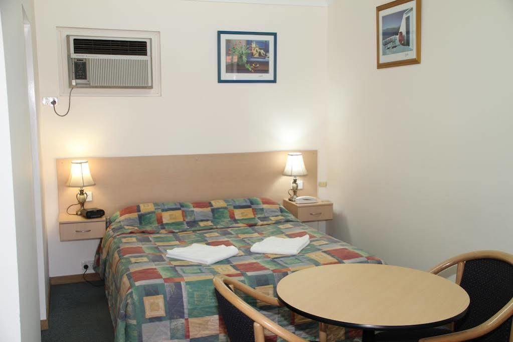 Border Motel Goondiwindi Esterno foto